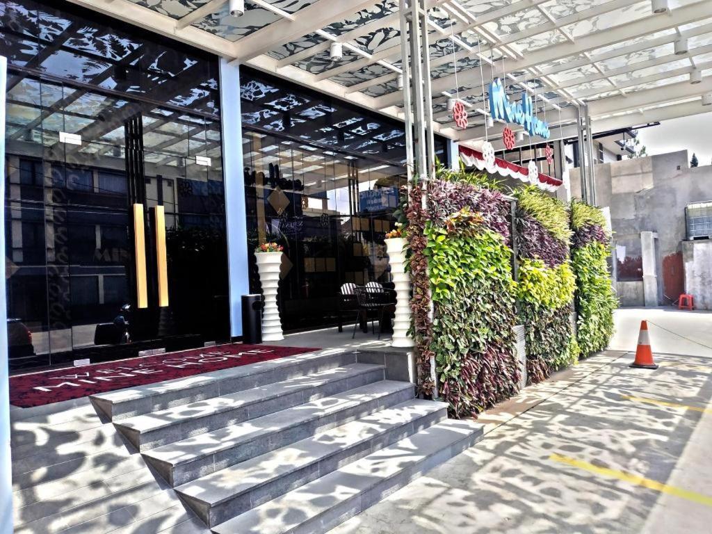 Mine Home Hotel By Sovia Bandung Bagian luar foto