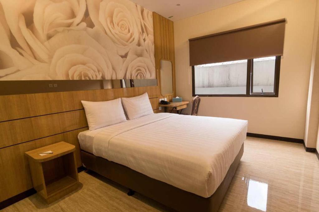 Mine Home Hotel By Sovia Bandung Bagian luar foto