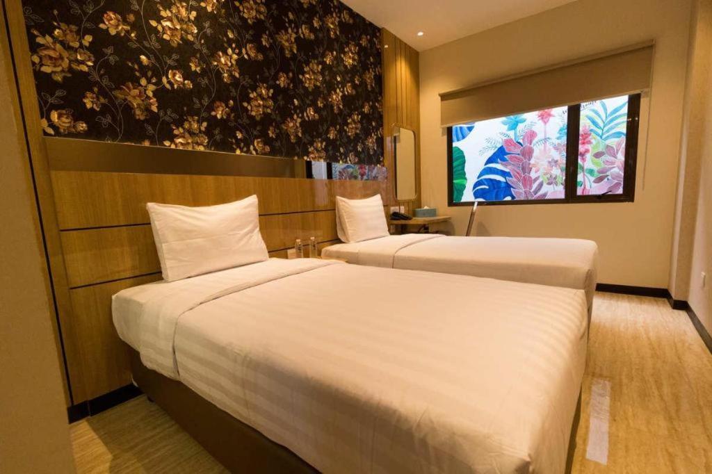 Mine Home Hotel By Sovia Bandung Bagian luar foto