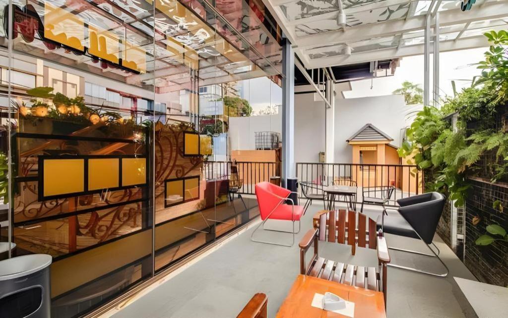 Mine Home Hotel By Sovia Bandung Bagian luar foto